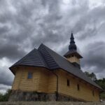 Ruinele Bisericii de Lemn