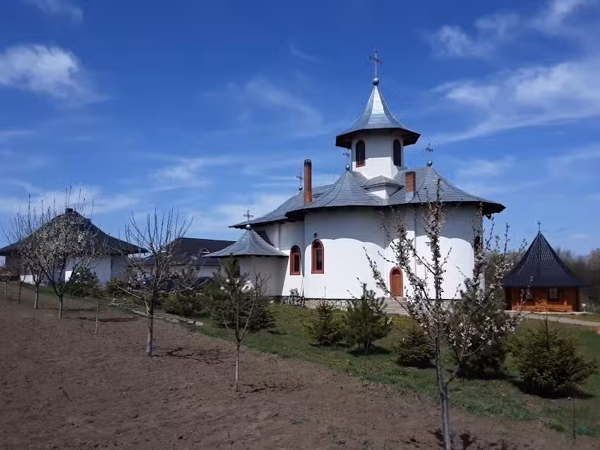Schit Acoperăm&acirc;ntul Maicii Domnului