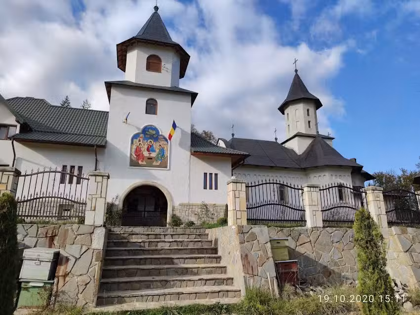 Schitul Sf. Nifon, V&acirc;nători &ndash; Neamț