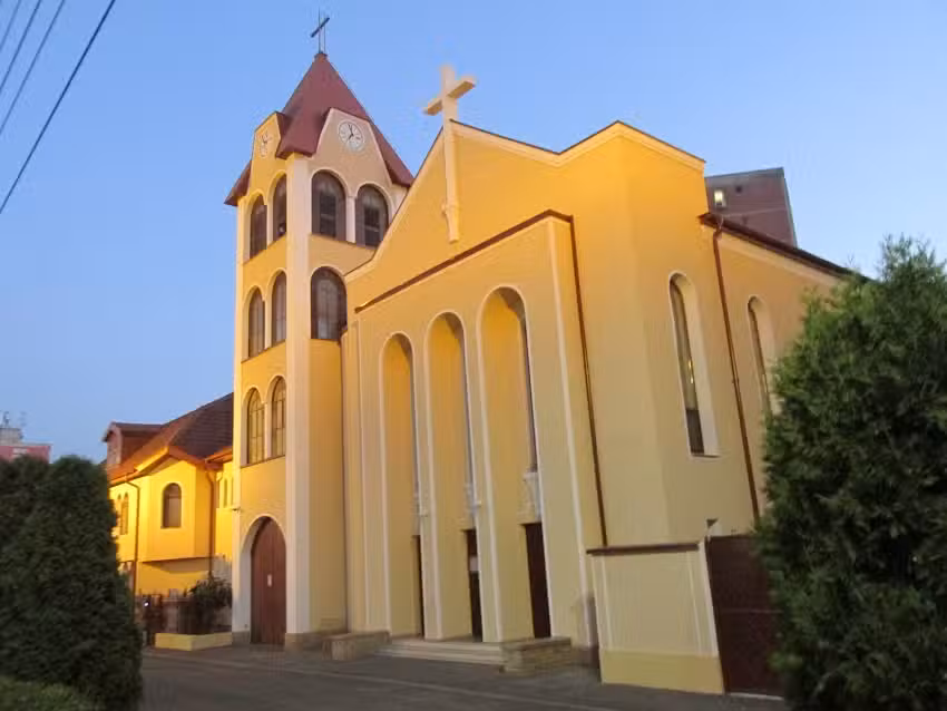 Teresa of &Aacute;vila Biserica Romano-Catolică