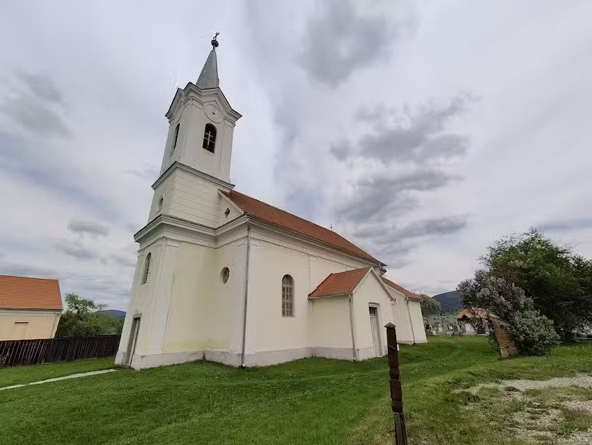 &Uacute;rnapja R&oacute;mai Katolikus Templom